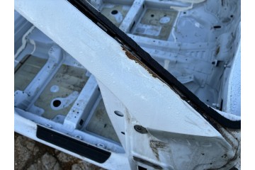 HYUNDAI TUCSON IV NX4 20 SAW ROOF ATLAS WHITE Part manufacturer Hyundai OE