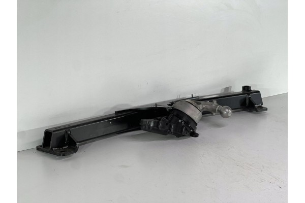 Trailer Hook Kit Rear Volvo XC40 32351484 Catalog number of the part 32351484