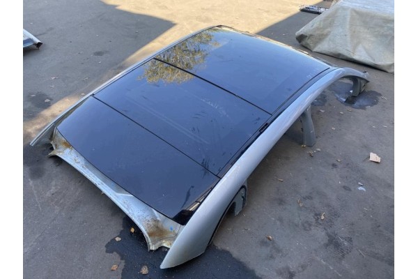 Roof Mercedes Benz EQE SUV 2024 Catalog number of the part 323305
