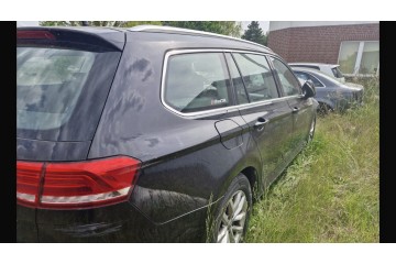 DACH VW PASSAT B8 KOMBI CZARNY LC9X IGA