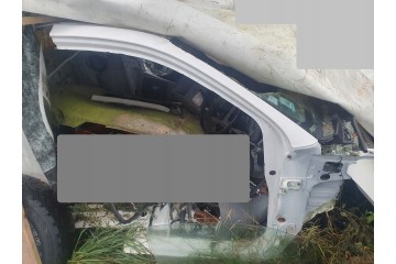 TOYOTA HILUX 2007 2015 SUPEK DACHOWY PROG CWIARTKA POSZYCIE