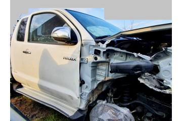 HILUX 06 2015 DACH KABINA KAROSERIA 1 5 CAB EXTRA CAB CZESCI Car type 4x4 SUV passenger cars