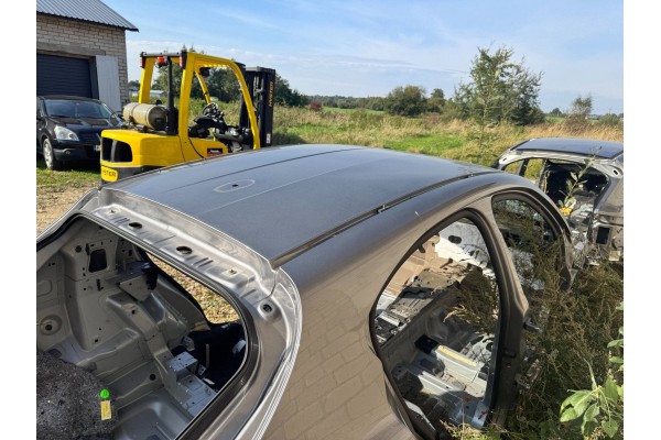 Roof Alfa Romeo Stelvio Car type passenger cars
