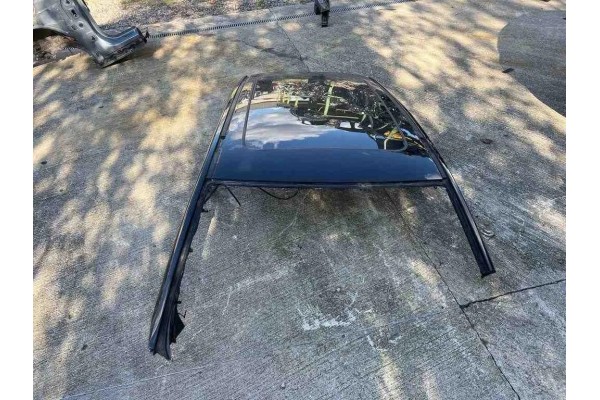 MG MG ZS 1013AH02 electric roof 2022 Catalog number of the part 1013AH02