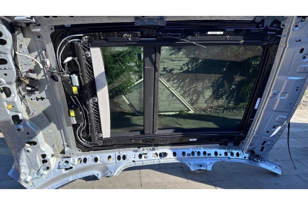 PANORAMIC ROOF Jaguar F PACE X761 LAK MEN 16 25 Version European