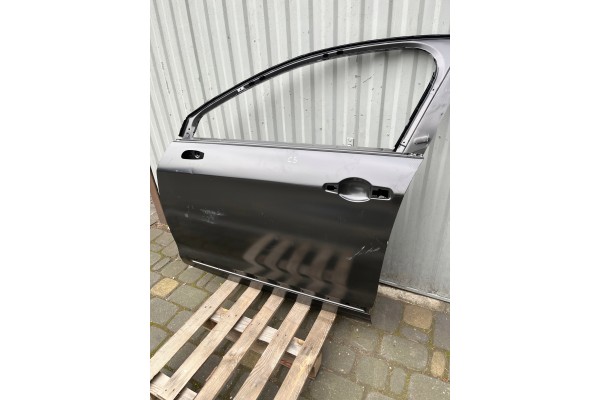 DOOR LEFT FRONT CITROEN C5 III 08 NEW ORIGINAL 9002Y8 Part manufacturer Citroen OE