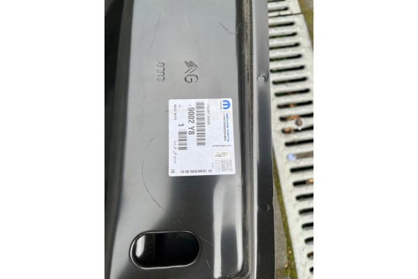DOOR LEFT FRONT CITROEN C5 III 08 NEW ORIGINAL 9002Y8 Car type passenger cars