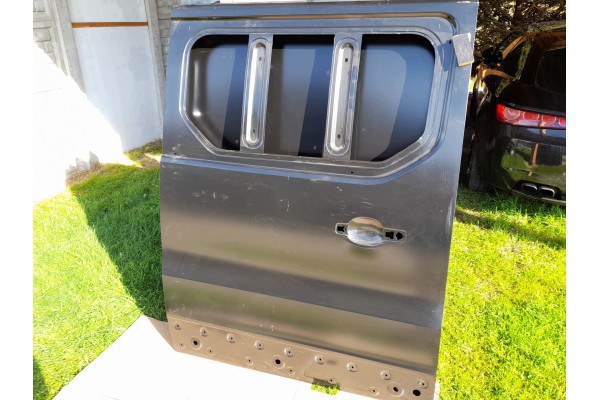 SLIDING SIDE DOOR RIGHT RENAULT HIT III 3 TALENTO VIVARO B ORG NEW Catalog number of the part 821002409R 6000617316 NA SZYBE OSZ