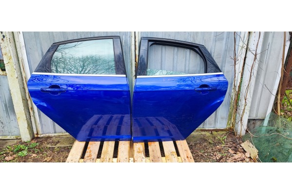 FORD FOCUS MK3 III Lift Door Right Rear Complete HF