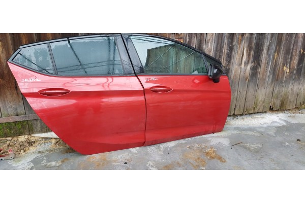 OPEL ASTRA K LIFT 2020 2X DOOR FRONT RIGHT FRONT REAR RIGHT Z51A Catalog number of the part OPEL ASTRA K LIFT 2020 2X DRZWI PRZO