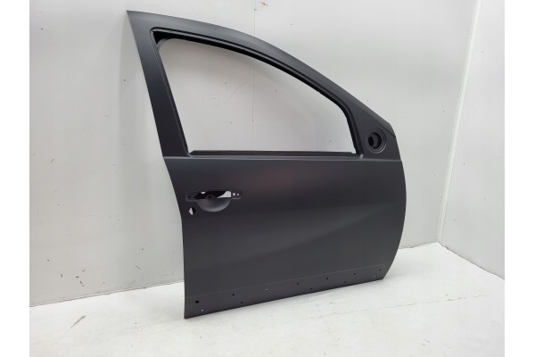 DOOR FRONT RIGHT DACIA SANDERO AND NEW ORIGINAL Packaging status original