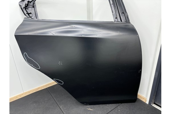ALFA ROMEO GIULIETTA DOOR RIGHT REAR NEW ORIGINAL Catalog number of the part ALFA ROMEO GIULIETTA DRZWI PRAWE TYLNE TY NOWE ORYG