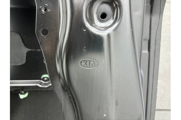 Puerta trasera izquierda KIA CEED I ESTATE (WAGON) 2006-2012 - Nueva o