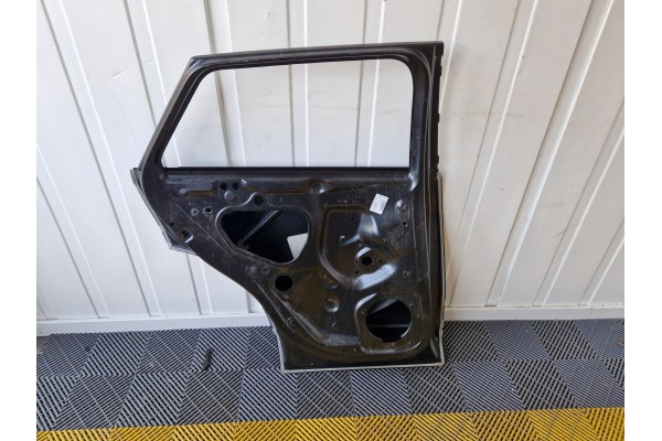 PUERTA TRASERA IZQUIERDA AUDI Q2 81A - PIEZA ORIGINAL DE SERVICIO