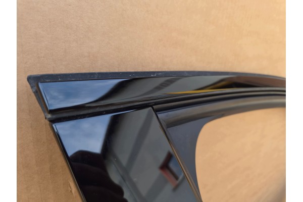 CUPRA TERRAMAR DOOR IN COLOUR LY9T ORIGINAL FRONT RIGHT Installation side front right
