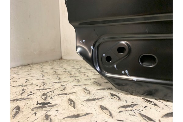 NEW ORIGINAL DOOR LEFT REAR JEEP COMPASS II 2 17 26 52243979 Installation side rear left