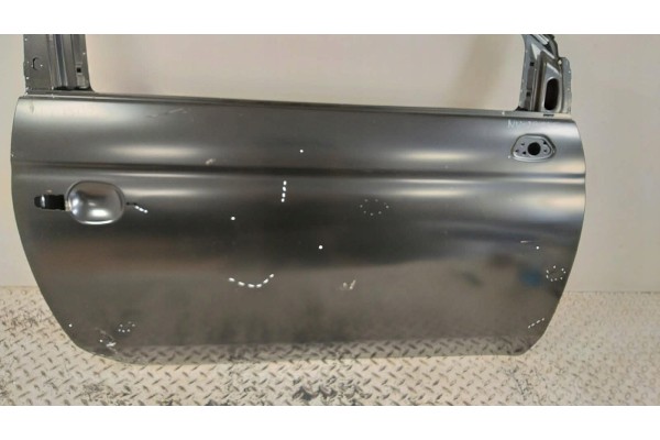 NEW ORIGINAL DOOR RIGHT FRONT FIAT 500 07 68693260AA Part manufacturer Fiat OE
