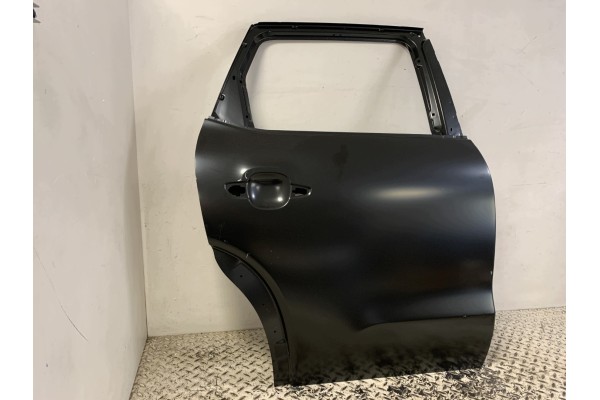 NEW RIGHT REAR DOOR RIGHT REAR CITROEN C3 AIRCROSS 17 24 YQ00174080 Car type passenger cars