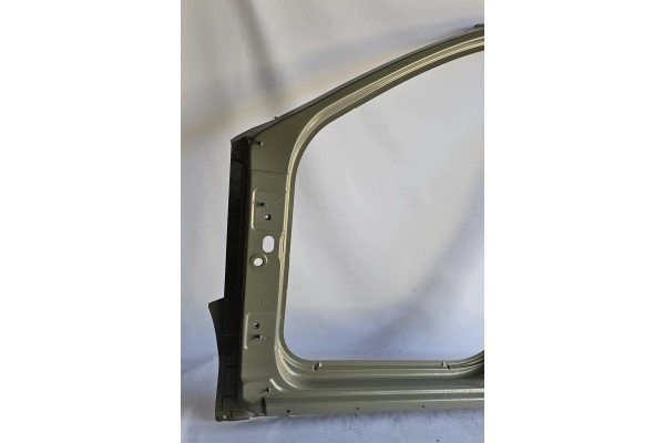 NEW ORG QUADRANT SIDE PLATING POST THRESHOLD LEFT FRONT DACIA SANDERO AND Part manufacturer Dacia OE