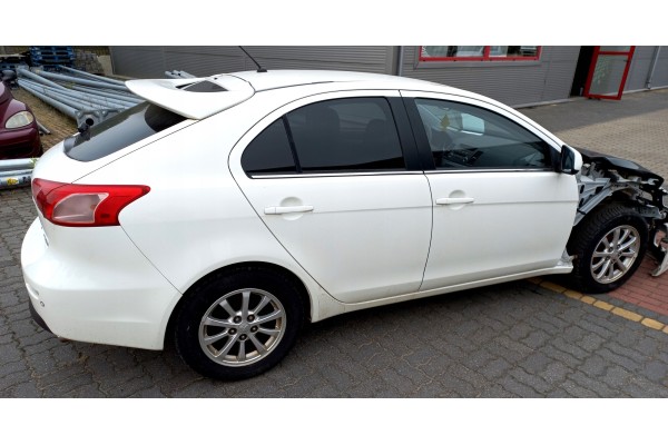 DRZWI TY TYLNE PRAWE MITSUBISHI LANCER SPORTBACK VIII W37