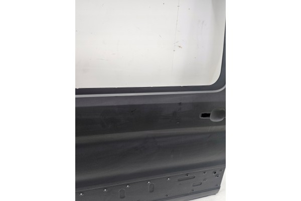 Puerta lateral trasera derecha Ford Transit MK8 corredera