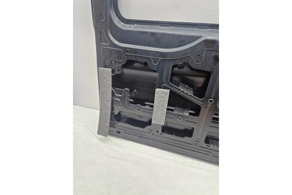 Puerta lateral trasera derecha Ford Transit MK8 corredera
