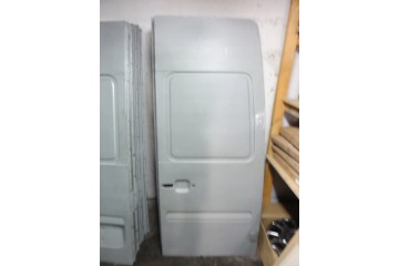 Puertas traseras completas para Mercedes Sprinter y Volkswagen LT 1995