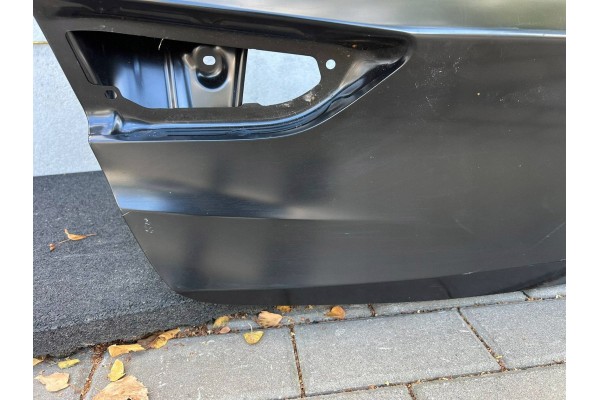 TAPA TRASERA MALETERO OPEL ASTRA V K HB 39047564 NUEVA ORIGINAL