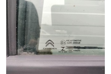 Puerta trasera izquierda completa Citroën C3 III Facelift 1.2 2022