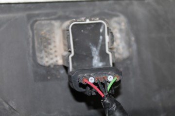 GRIS PARAGOLPES TRASERO HYUNDAI IX35 (EL/LM)