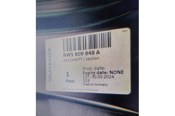 Threshold plating right rear Audi A4 B9 lift 8w5809848a Quality of parts according to GVO O original with manufacturer s logo OE