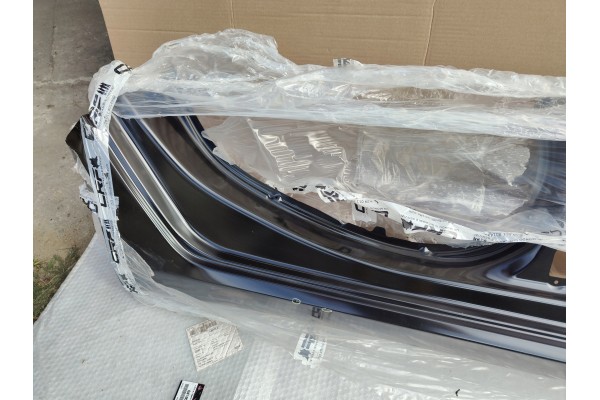 RENAULT MEGANE IV THRESHOLD POST RIGHT NEW ORG 764609241R Catalog number of the part 764609241R RENAULT OE