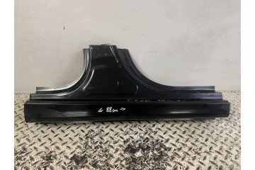 NEW ORIGINAL RIGHT CENTER THRESHOLD POST KIA CEED 3 III 18 25 RIGHT Catalog number of the part NOWY ORYGINALNY PRAWY SUPEK PROG 