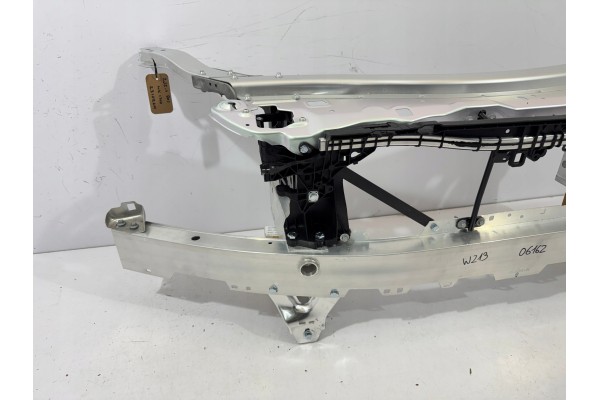 MERCEDES W213 CLASS E FRONT BELT FRONT REINFORCEMENT NEW Part manufacturer Mercedes Benz OE