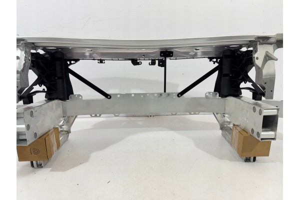 Refuerzo Completo del Parachoques Delantero Mercedes W213