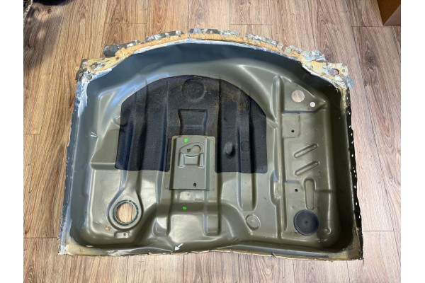 Dodge Challenger Tub Drilled 2015