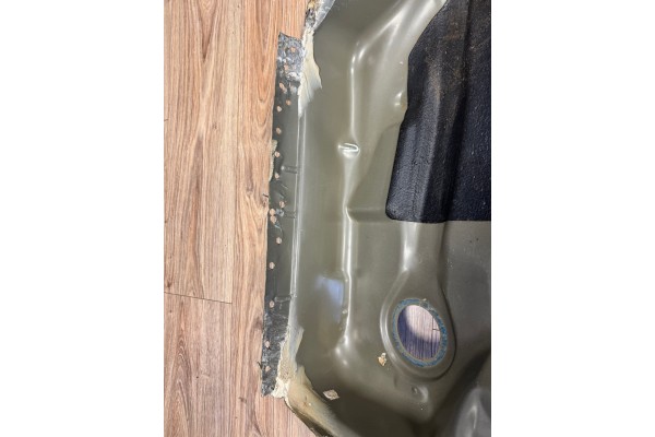 Dodge Challenger Tub Drilled 2015 Catalog number of the part TR39487U