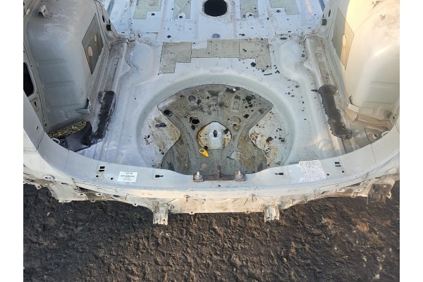 BELT REAR FLOOR TRUNK TUB VW TOURAN II HB COLOR LC9A Part manufacturer Volkswagen OE