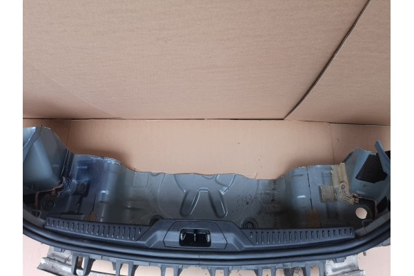 FORD FOCUS MK4 18- Pasador Trasero Completo Panel Trasero Hatchback 5 