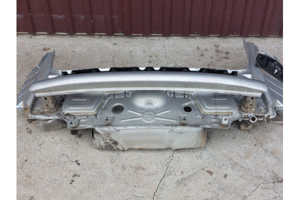 SKODA OCTAVIA II 2 KOMBI BELT REAR REINFORCEMENT BEAM 06 13r Car type 4x4 SUV passenger cars
