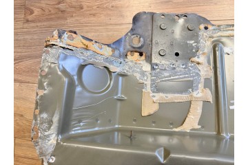 Dodge Challenger SRT Rear Belt Drilled 2015 2023 Part manufacturer Chrysler OE