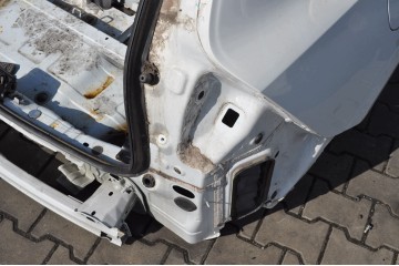 REAR BELT BATHTUB VOLVO XC60 II T6 and T8 Recharge Plug in Hybrid Quality of parts according to GVO O original with manufacturer