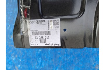 BELT REAR WALL OPEL ZAFIRA C 2012R Part manufacturer Opel OE