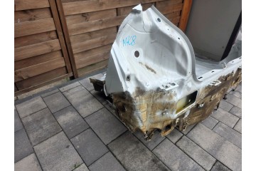 REAR BELT BATHTUB SUZUKI SWIFT MK8 4x4 2017 Catalog number of the part PAS TY TYLNY WANNA SUZUKI SWIFT MK8 4x4 2017