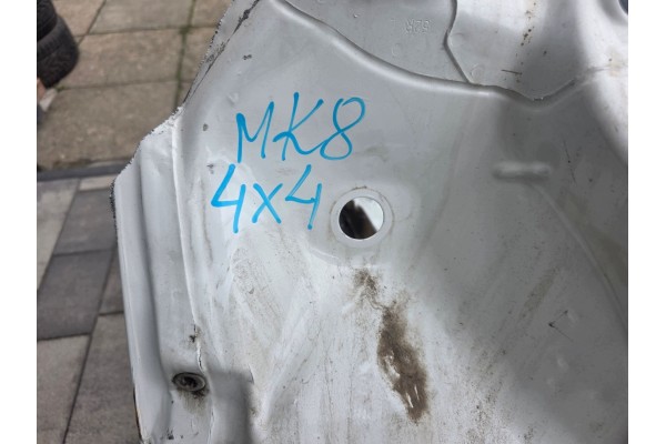 Protector Trasero con Bandeja para Suzuki Swift MK8 4x4 2017-