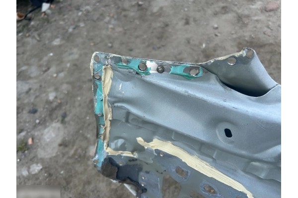 Refuerzo de cinturón trasero para Toyota Corolla E21 Sedán 2019