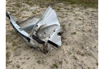 BELT BATH REAR BUILDING OPEL CORSA E Part manufacturer Opel OE