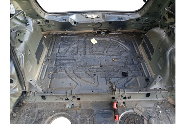 REAR BELT BATH AUDI Q3 AND 8U 2011 2014 PAINT CODE LZ7S Part manufacturer Audi OE