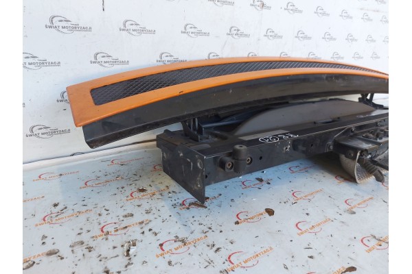 Audi R8 4.2 FSI cinturón alerón trasero con aletas activas traseras 42