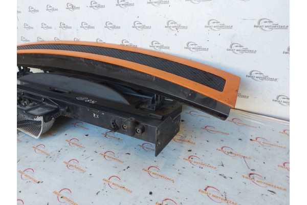 Audi R8 4.2 FSI cinturón alerón trasero con aletas activas traseras 42